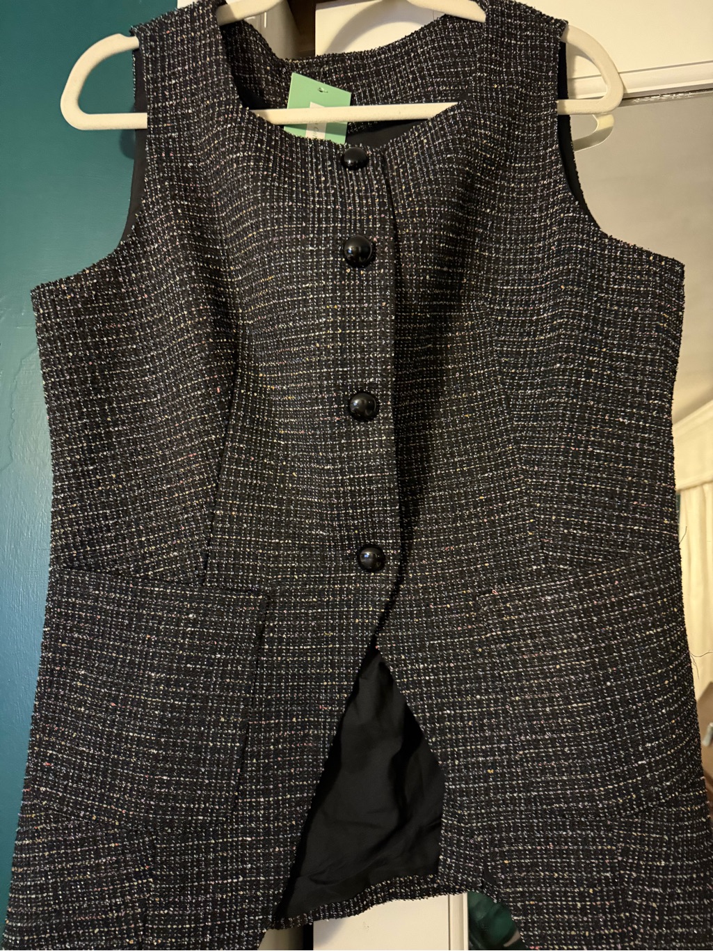 Sleeveless Tweed Button Front Vest In Black And White